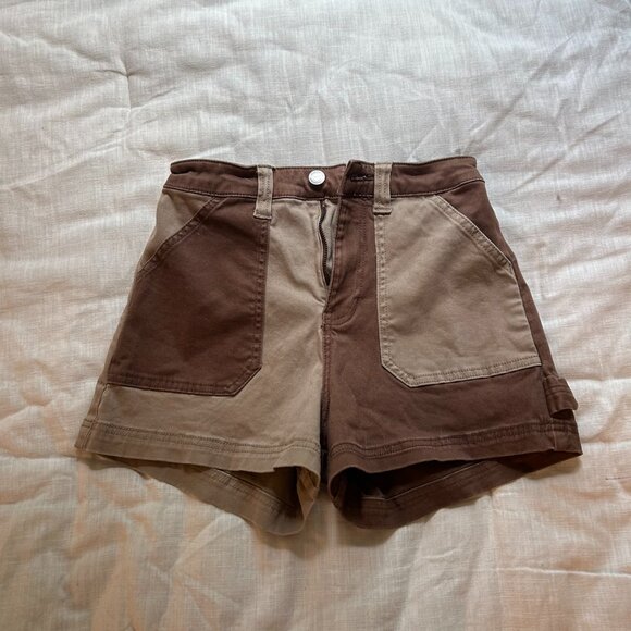 Hollister Brown Patchwork Cargo Shorts - Picture 1 of 5